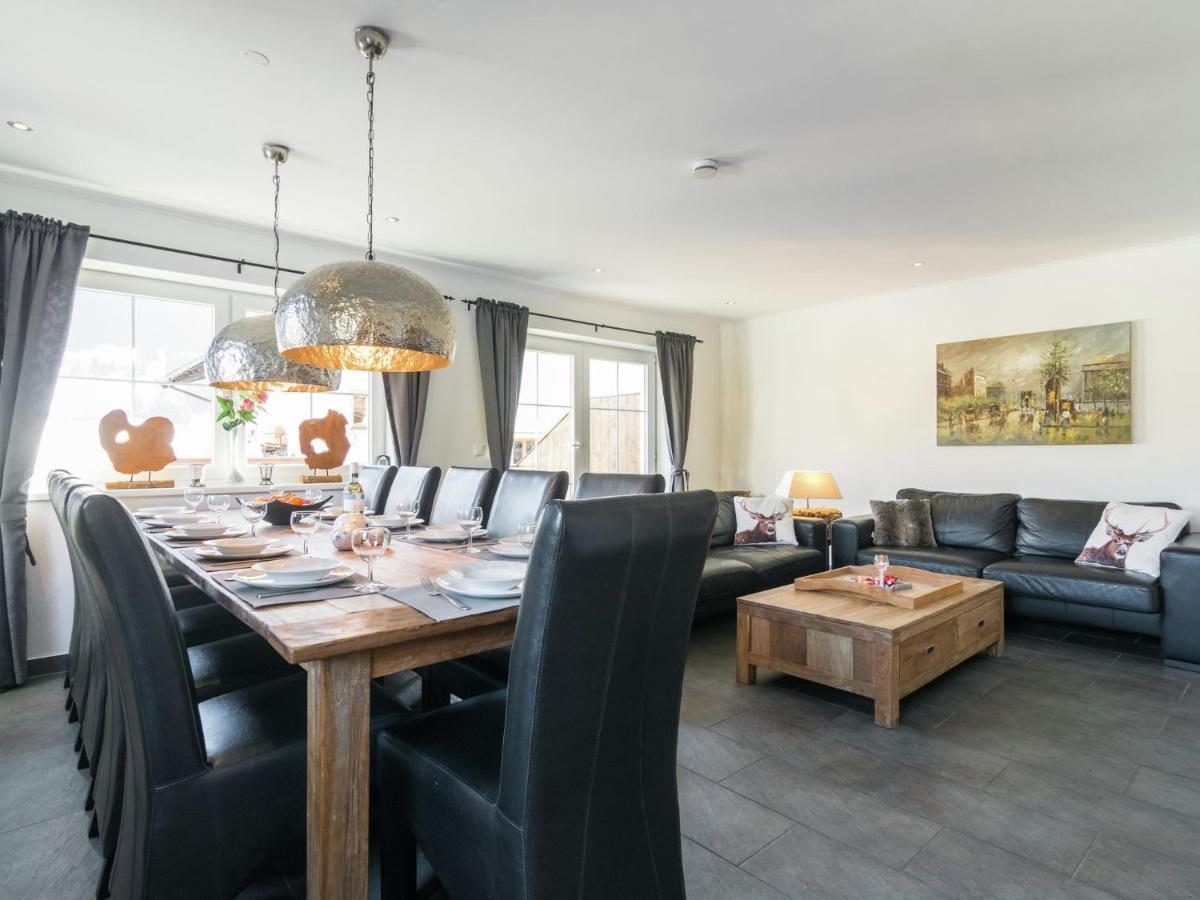 Luxurious Holiday Home With Terrace In Tyrol ブリクセン イン ターレ エクステリア 写真