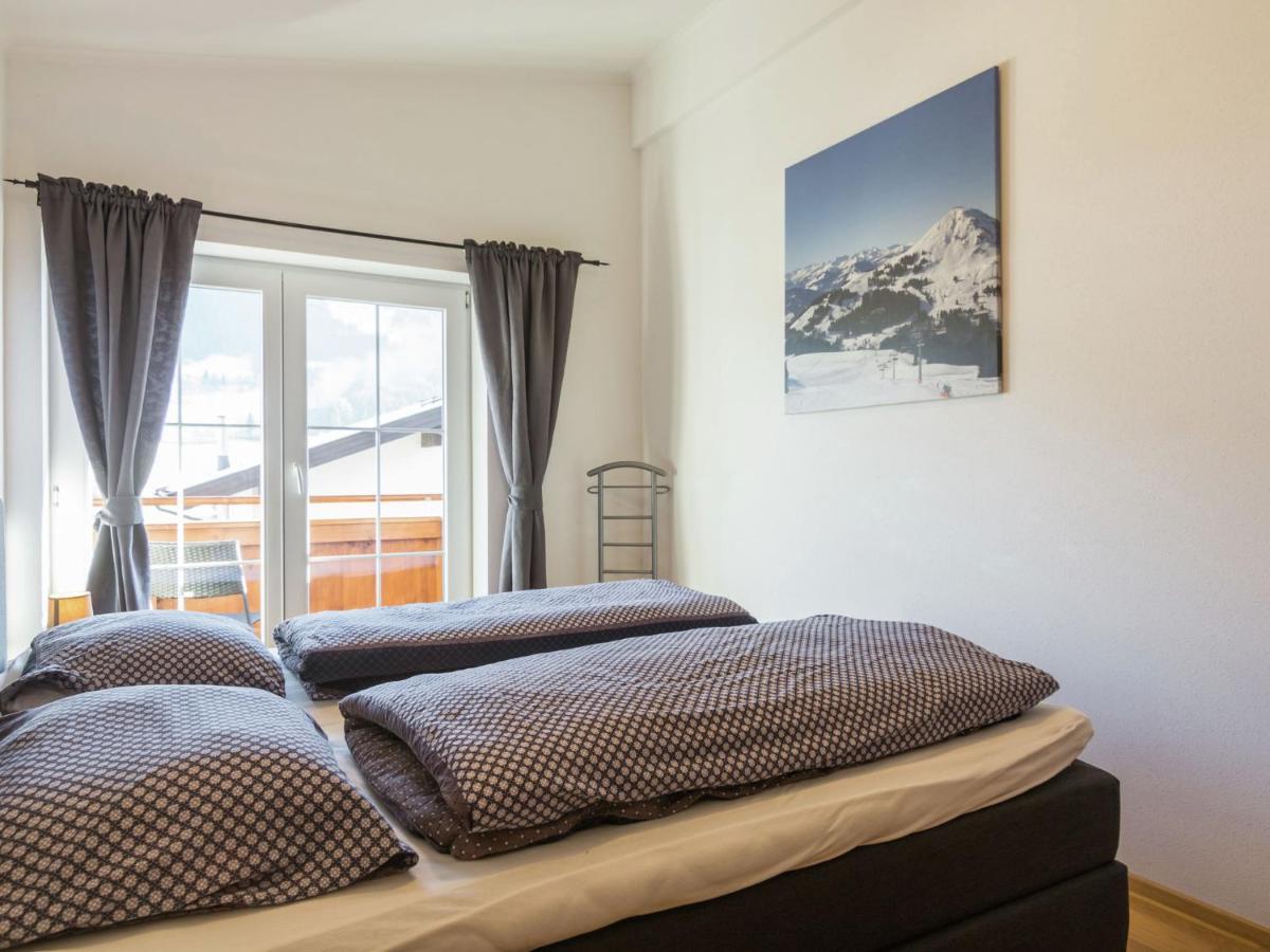Luxurious Holiday Home With Terrace In Tyrol ブリクセン イン ターレ エクステリア 写真